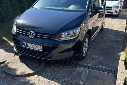 VW Touran 137.000 km 8.590 &euro; Lehmkuhlen 24211