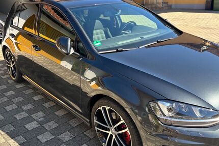 VW Golf 209.000 km 9.200 &euro; Mintraching 93098