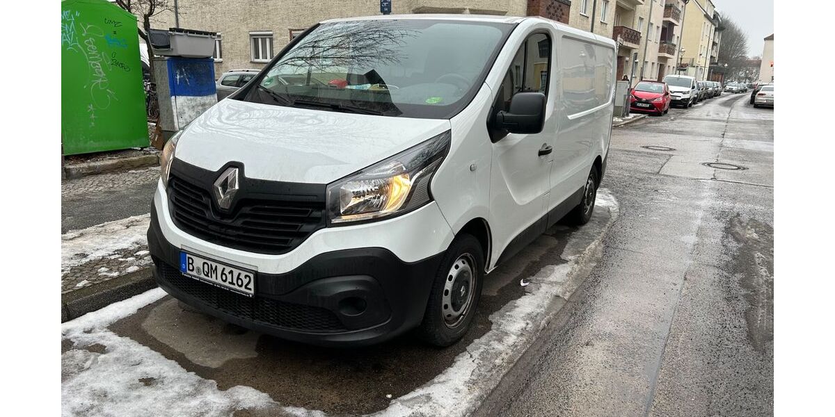 Renault Trafic 105.000 km 11.300 &euro; Berlin 13595