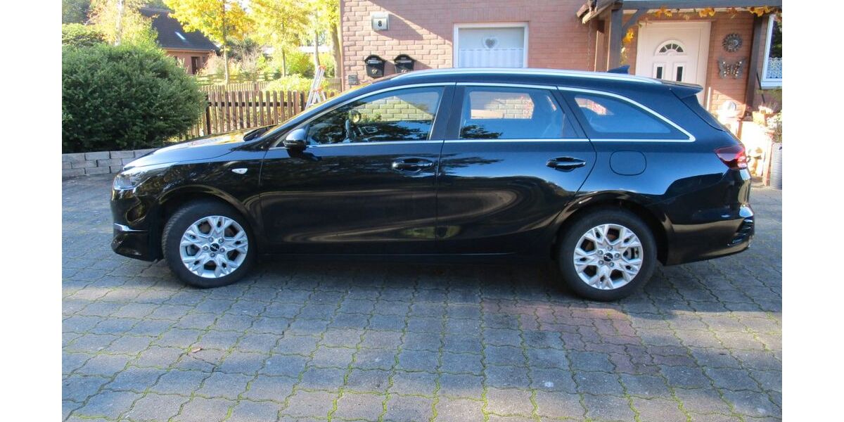 Kia ceed Sportswagon 49.500 km 17.900 &euro; Hipstedt 27432