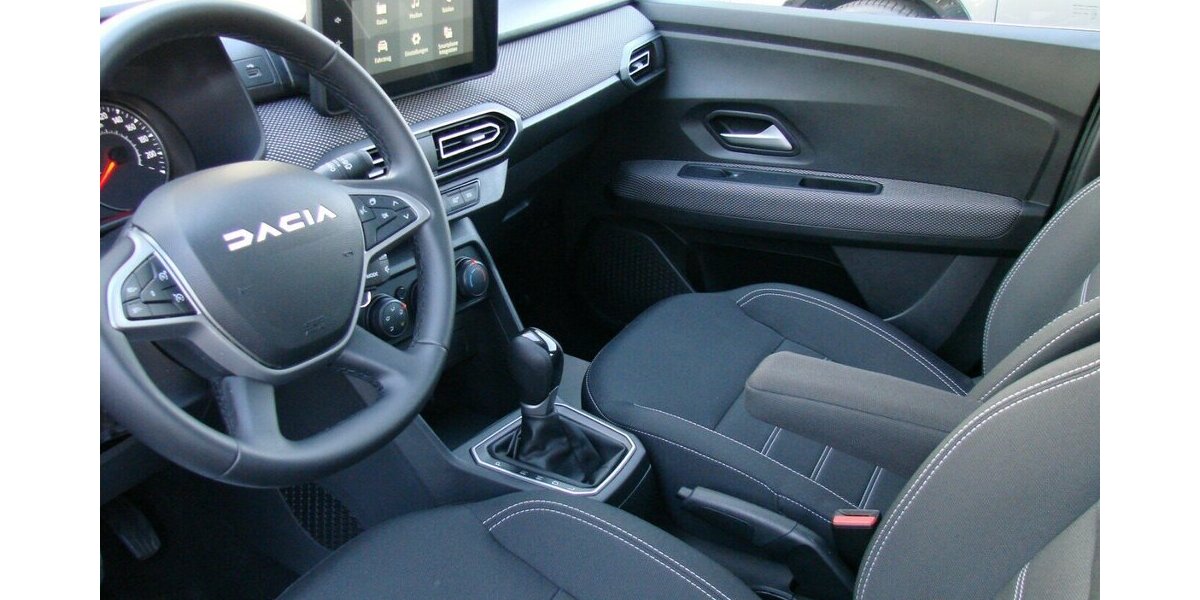 Dacia Sandero III 1,0 TCe 90 Expression Automatik Temp S 20.658 km 16.980 &euro; Falkensee 14612