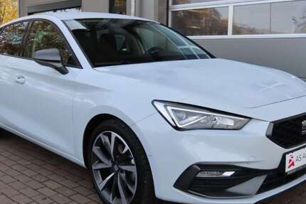 Seat Leon 31.000 km 23.590 € Stuttgart 70329