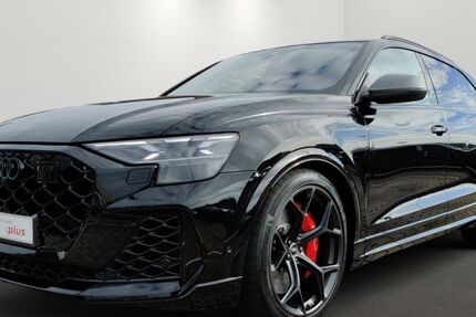 Audi RSQ8 3.000 km 179.890 € Wittlich 54516