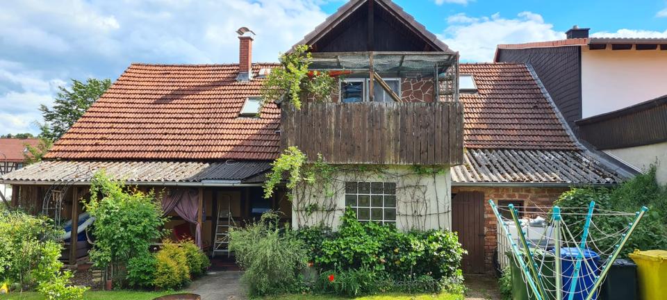Einfamilienhaus Frankenberg (Eder) - 6 Zimmer, 190 m&sup2;, 90.000&euro; | Angebot:26802983