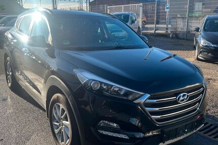 Hyundai TUCSON 180.000 km 8.950 € Mönchengladbach 41238
