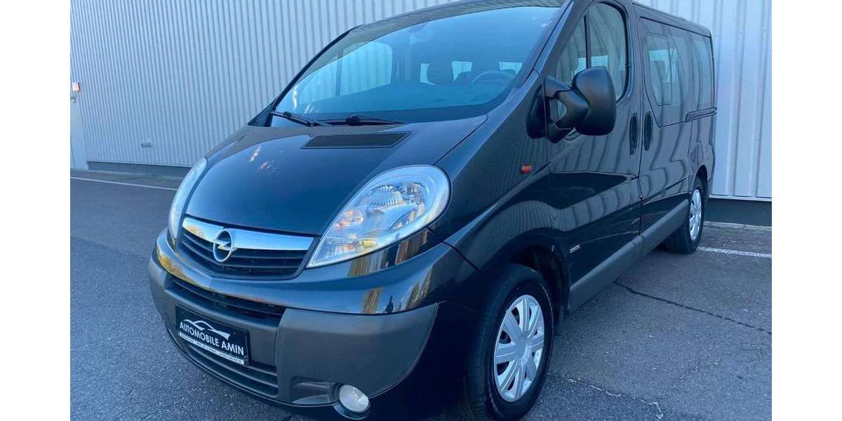 Opel Vivaro 194.000 km 11.490 &euro; Cottbus 03051