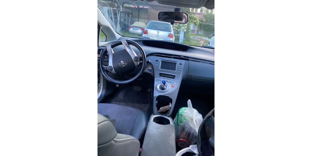 Toyota Prius 180.000 km 9.500 &euro; Rhönblick 98617