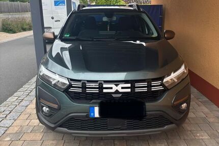 Dacia Sandero 25.500 km 17.299 &euro; Küps - Theisenort 96328