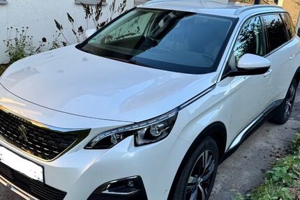 Peugeot 5008 106.000 km 22.999 &euro; Solingen 42651