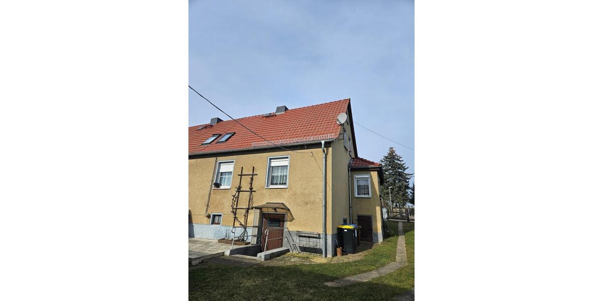 Doppelhaushälfte Naumburg (Saale) - 5 Zimmer, 90 m&sup2;, 750&euro; | Angebot:25165627