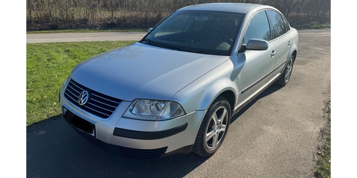 VW Passat 110.000 km 2.777 &euro; Abensberg 93326