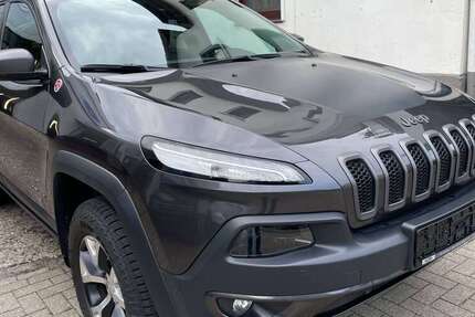 Jeep Cherokee 98.252 km 16.150 &euro; Hamburg-Eidelstedt 22523