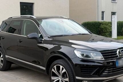 VW Touareg 182.000 km 14.300 &euro; Nürnberg 90429