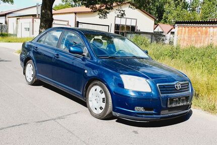Toyota Avensis 158.998 km 2.200 &euro; Berlin 13629