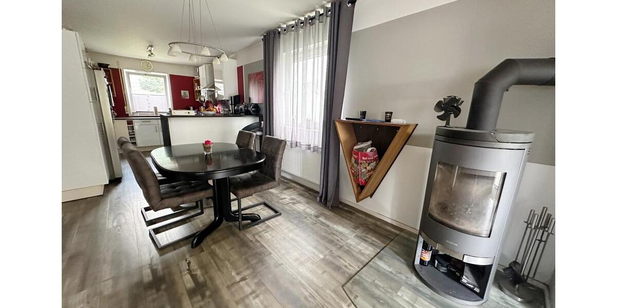 Reihenhaus Schwerte - 5 Zimmer, 180 m&sup2;, 480.000&euro; | Angebot:27436326