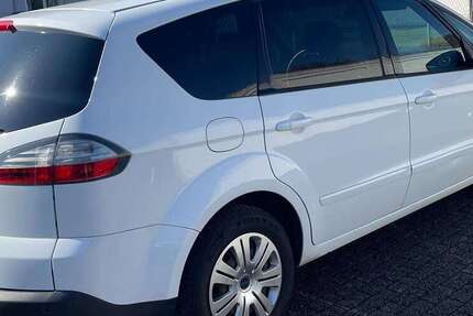 Ford S-Max 168.000 km 5.800 &euro; Alfter 53347