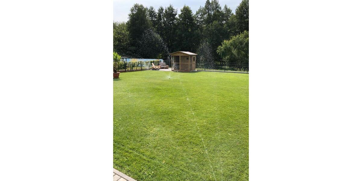 Wohnung auf ruhigem Grundstück zu vermieten 5 zimmer