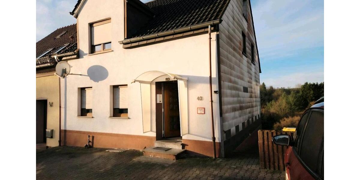Einfamilienhaus Eppelborn - 4 Zimmer, 115 m&sup2;, 110.000&euro; | Angebot:25559744