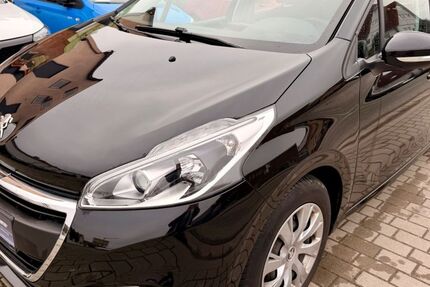 Peugeot 208 88.000 km 6.490 &euro; Worms 67551