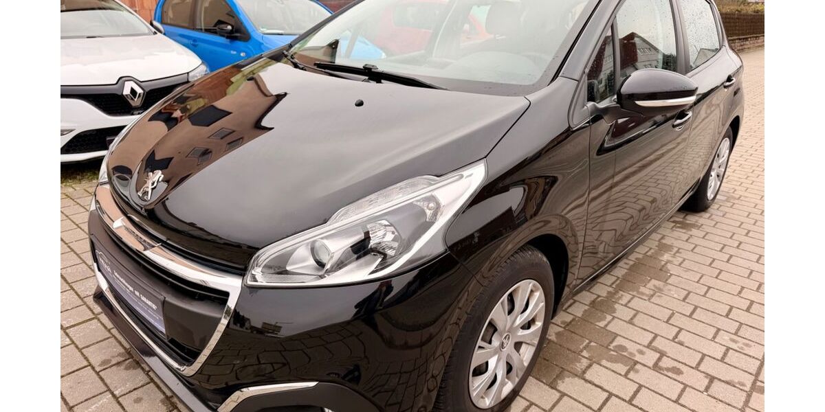 Peugeot 208 88.000 km 6.490 &euro; Worms 67551