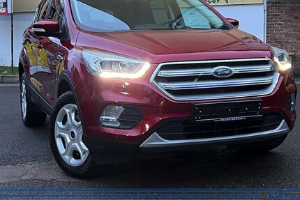 Ford Kuga Automatik*Navi*Carplay*SHZ*Tempo* 63.647 km 15.890 &euro; Berlin 13187