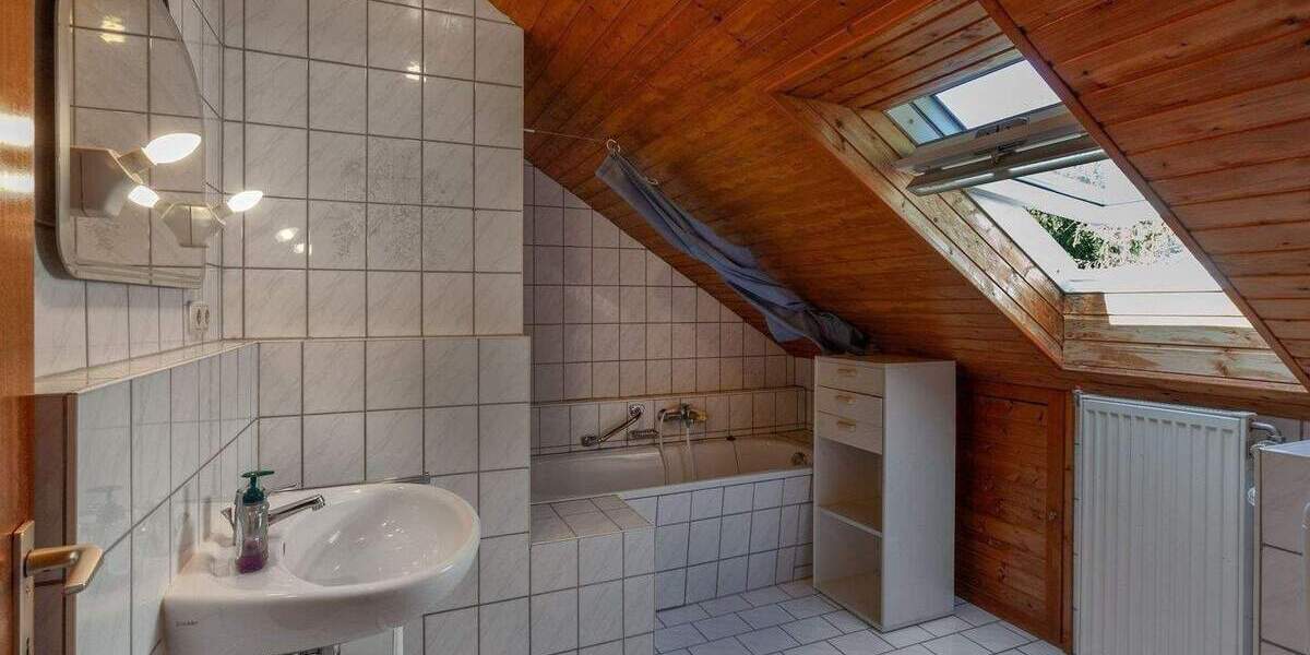 Reihenmittelhaus Fürstenfeldbruck - 5 Zimmer, 137 m&sup2;, 738.000&euro; | Angebot:26276067