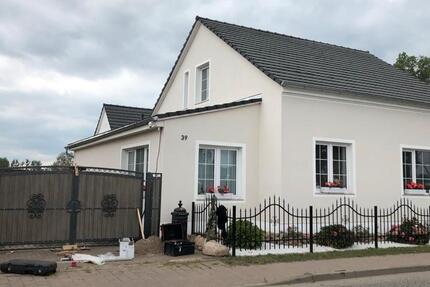 Einfamilienhaus mit Pferdehaltung in Bötzow zu verkaufen 4 zimmer