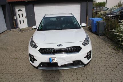 Kia Niro 69.000 km 18.000 &euro; Albstadt 72461