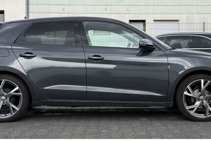 Audi A1 25.000 km 20.400 &euro; Rüsselsheim 65428