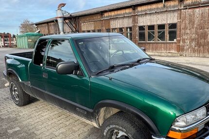 Chevrolet S-10 185.000 km 6.900 &euro; Hohenstein 72531