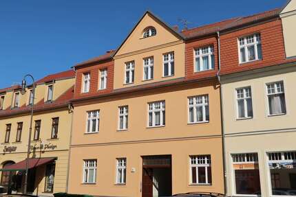 Wohnung Jüterbog - 3 Zimmer, 71 m&sup2;, 600&euro; | Angebot:27543083