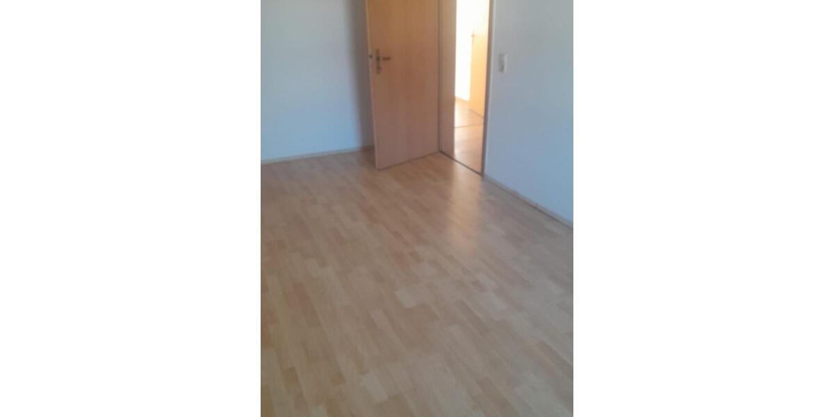 Etagenwohnung Annaberg-Buchholz Buchholz - 3 Zimmer, 74 m&sup2;, 410&euro; | Angebot:26098096