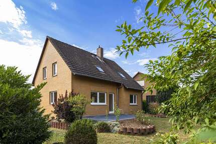 Haus zum Mieten in Burgdorf 1.350 € 126.73 m² 5 zimmer