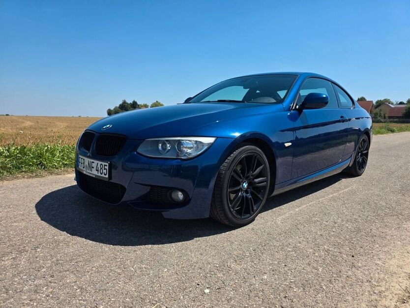 320
