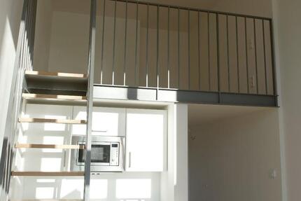 Wohnung Augsburg Innenstadt - 1.5 Zimmer, 32 m&sup2;, 580&euro; | Angebot:26050489