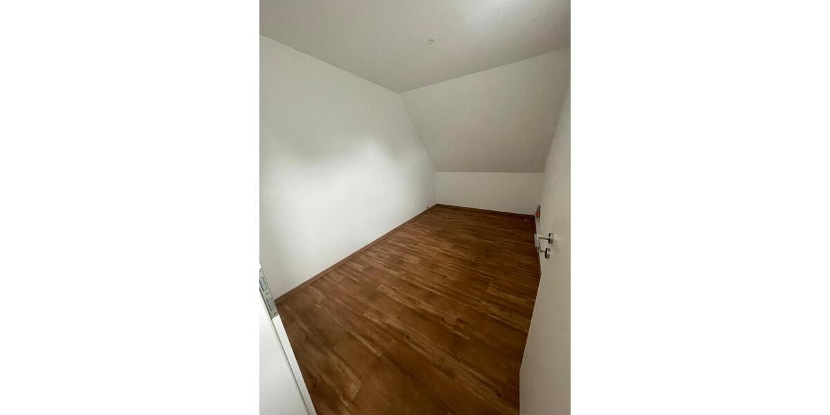 Einfamilienhaus Herzlake - 5 Zimmer, 165 m&sup2;, 1.200&euro; | Angebot:25365131