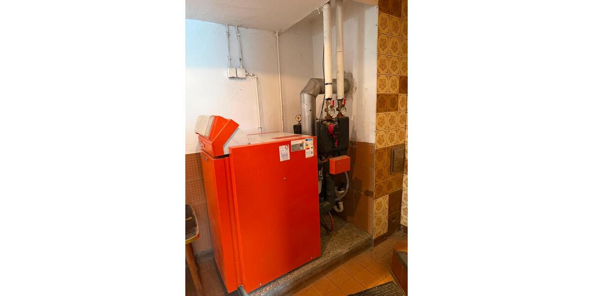 Einfamilienhaus Sollstedt - 8 Zimmer, 125 m&sup2;, 125.000&euro; | Angebot:27127862