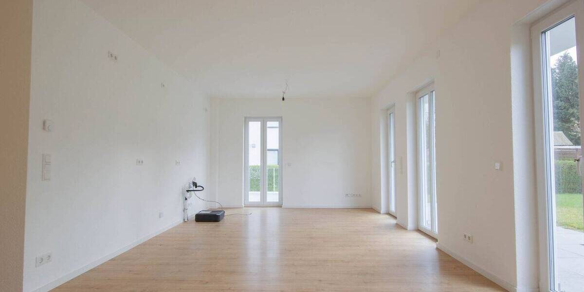 Terrassenwohnung Arnsberg Neheim-Hüsten - 3 Zimmer, 115 m&sup2;, 1.380&euro; | Angebot:25986350