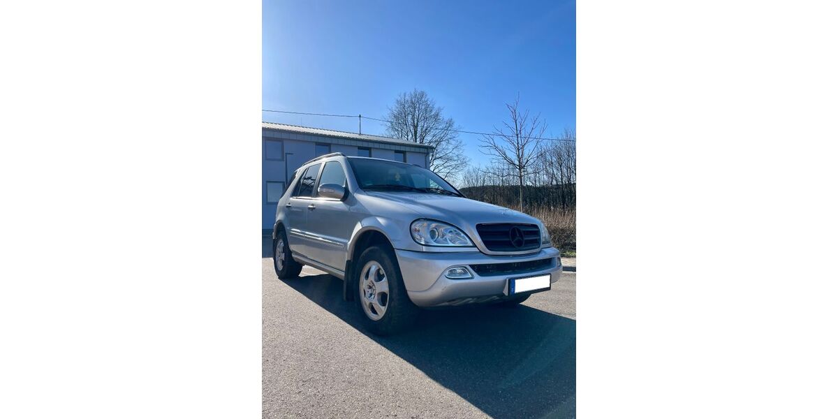 Mercedes-Benz ML 270 252.000 km 4.700 &euro; Wadern 66687