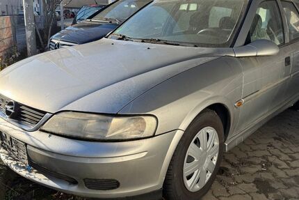 Opel Vectra 226.000 km 899 &euro; Ingolstadt 85057