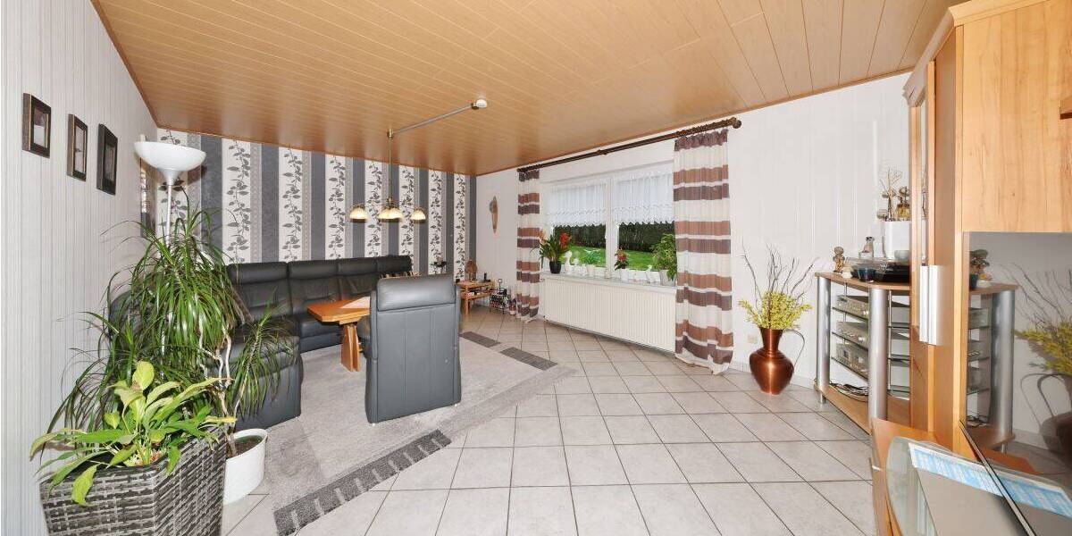 Einfamilienhaus Wilhelmshaven Fedderwarden - 8 Zimmer, 203 m&sup2;, 279.000&euro; | Angebot:26851798