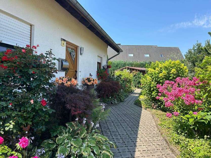 Haus zum Kaufen in Löhne 225.000 € 109 m²