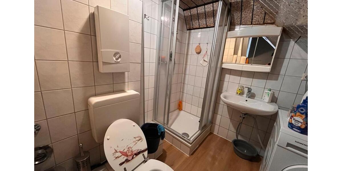 Dachgeschoßwohnung Viersen Hülsdonk - 3 Zimmer, 70 m&sup2;, 5.000&euro; | Angebot:25956769