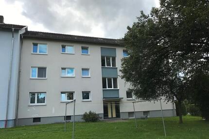 Schöne FamilienWohnung mit Balkon!