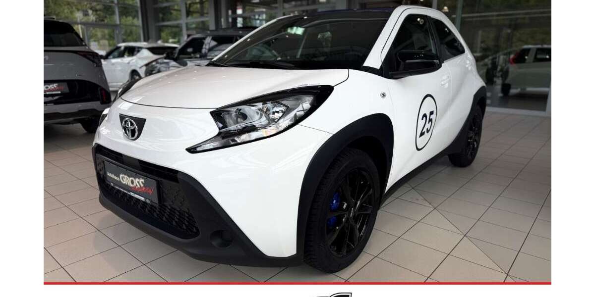 Toyota Aygo X 2.560 km 16.279 &euro; Amberg 92224