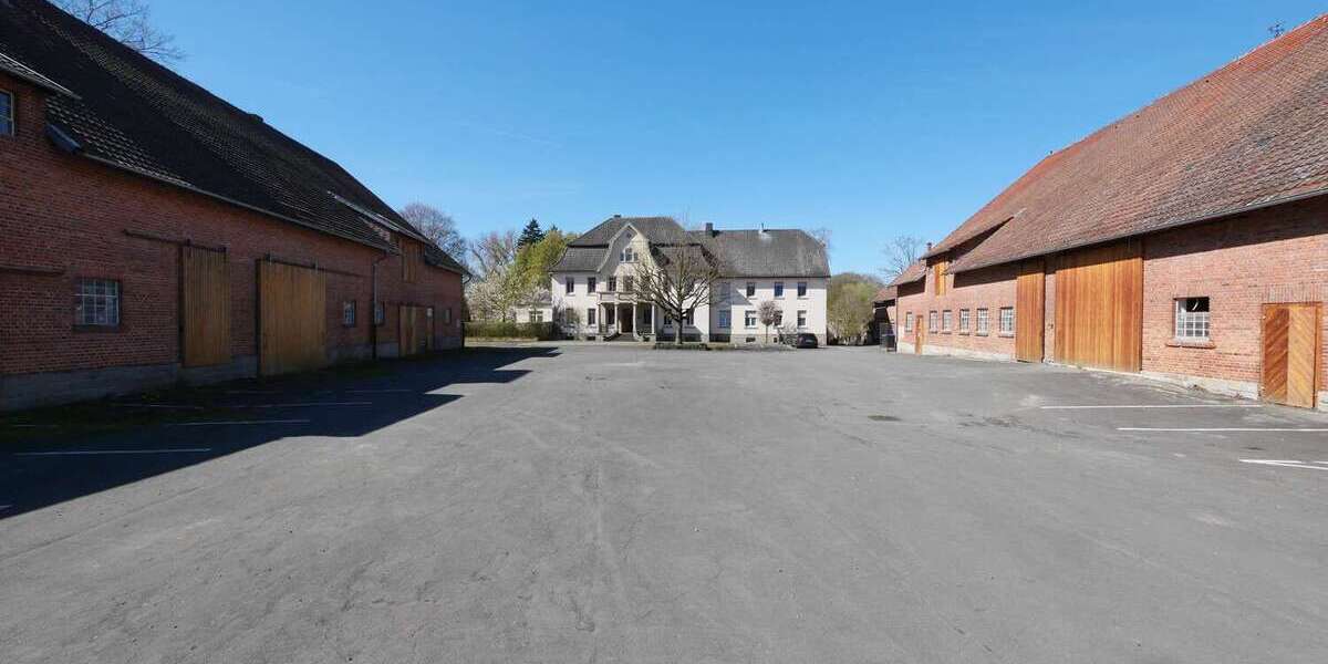 Einfamilienhaus Erwitte / Böckum Böckum - 10 Zimmer, 400 m&sup2;, 1.900.000&euro; | Angebot:26944096