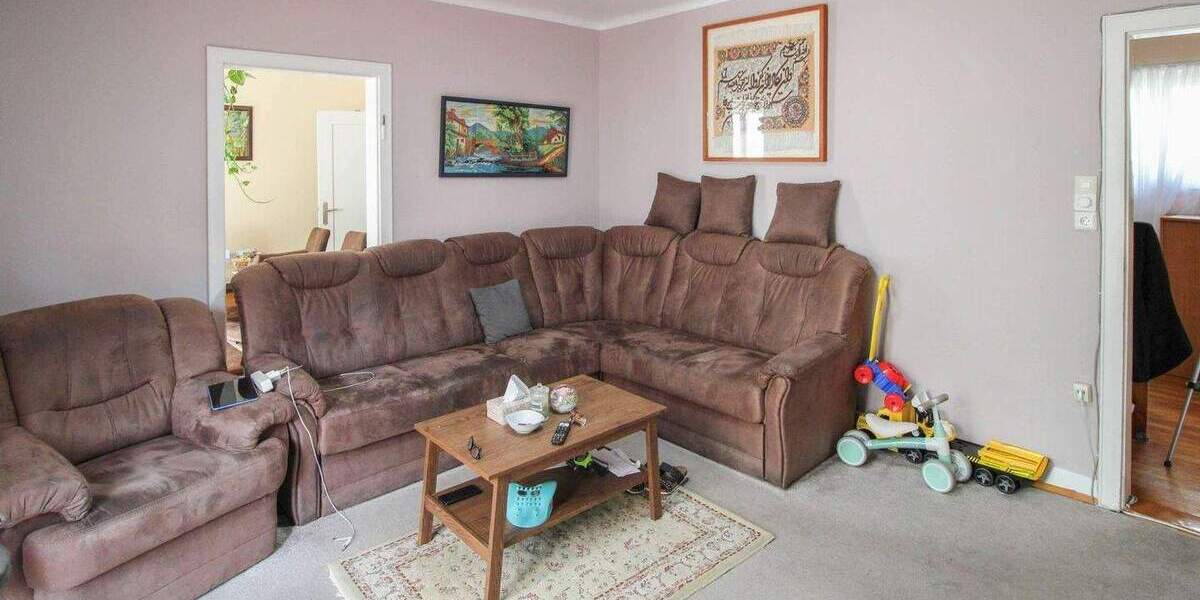 Einfamilienhaus Calw - 7 Zimmer, 329.000&euro; | Angebot:25475974