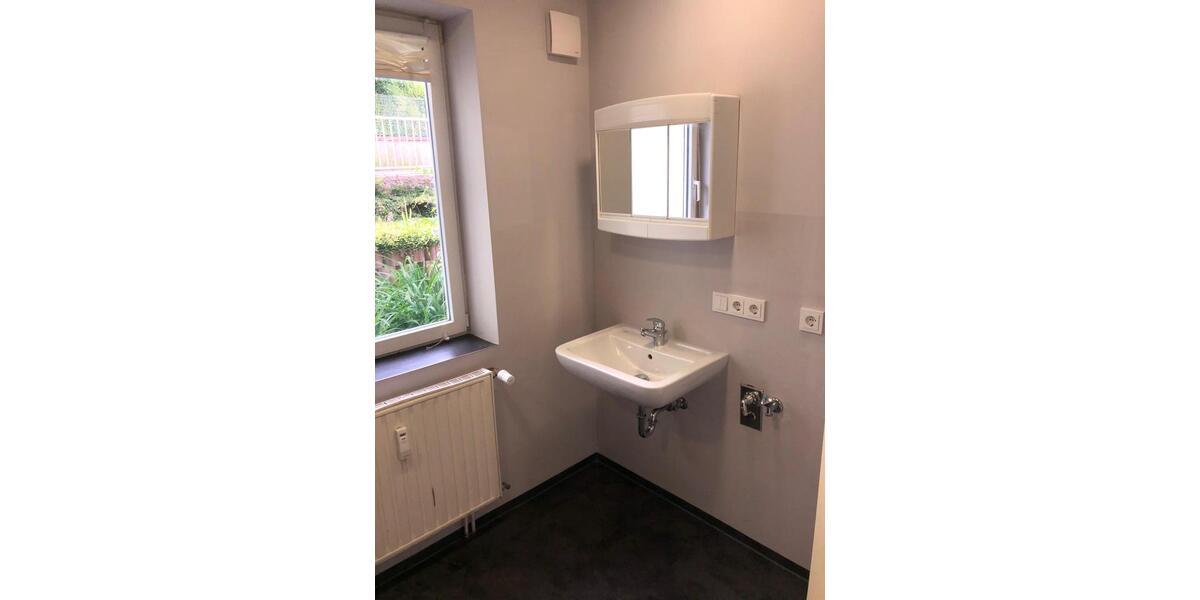 Erdgeschoßwohnung Suhl Aue 1 - 3 Zimmer, 70 m&sup2;, 565&euro; | Angebot:26687838