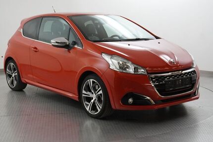 Peugeot 208 179.408 km 5.550 &euro; Bebra 36179