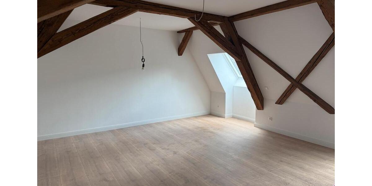 Etagenwohnung Klingenmünster - 4.5 Zimmer, 120 m&sup2;, 1.080&euro; | Angebot:26237361